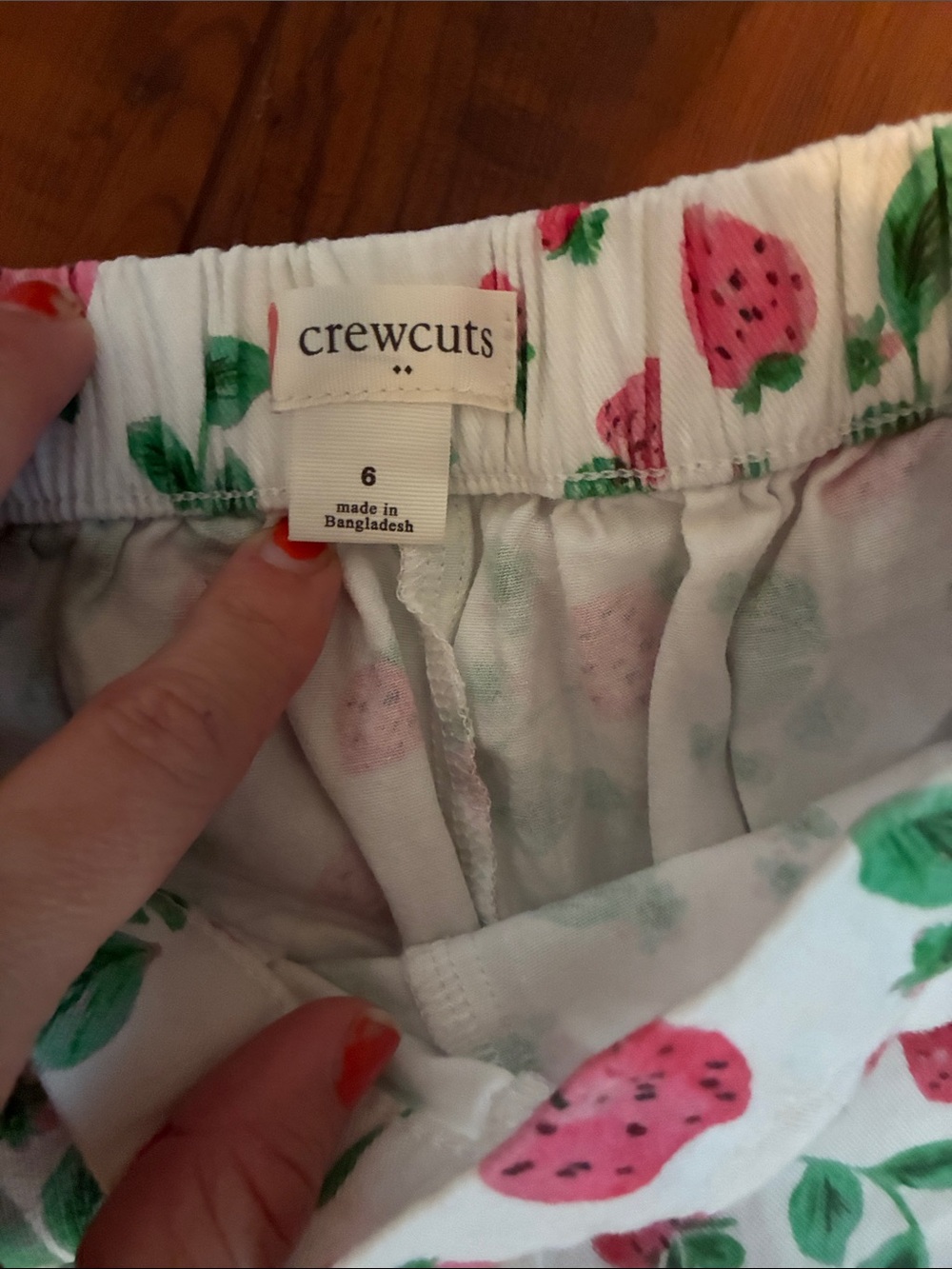 Crewcuts White Strawberry Print Scallop Hem Girls Shorts - Picture 2 of 2